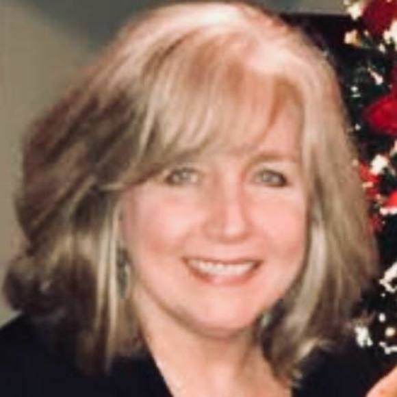 Meet your Posher, Karen - Picture 1 of 1